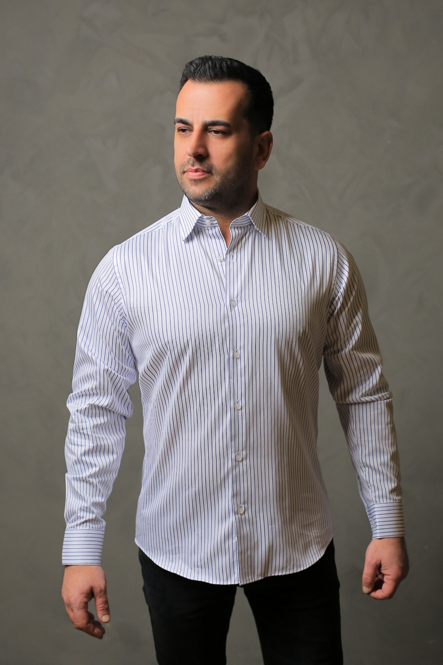 % 100 Pamuk Saten Lacivert Çizgili Beyaz Slim Fit Gömlek - S PG9W