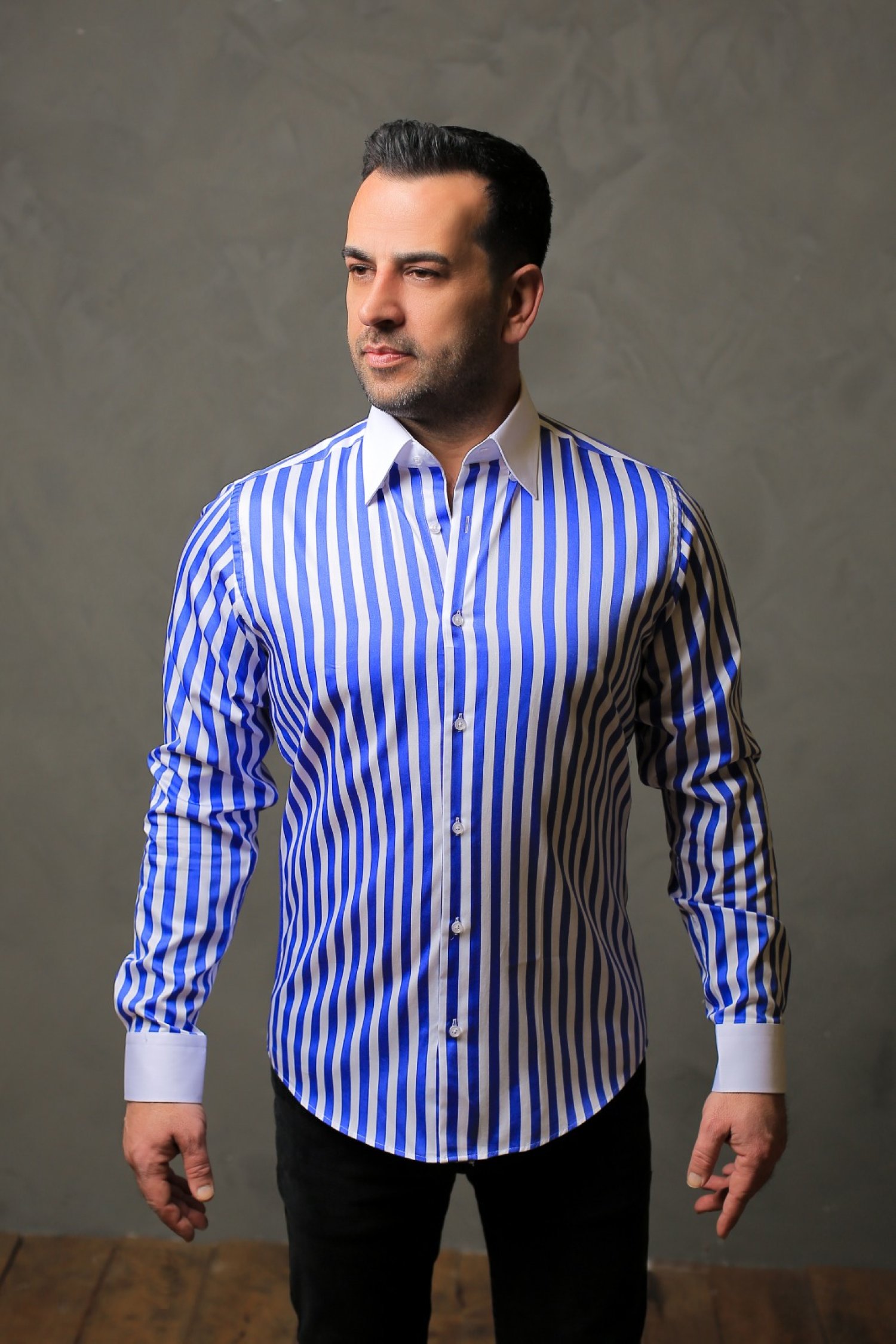 %100 Pamuk Saten Manşet Mavi Çizgili Slim Fit Gömlek  - XL HVN6